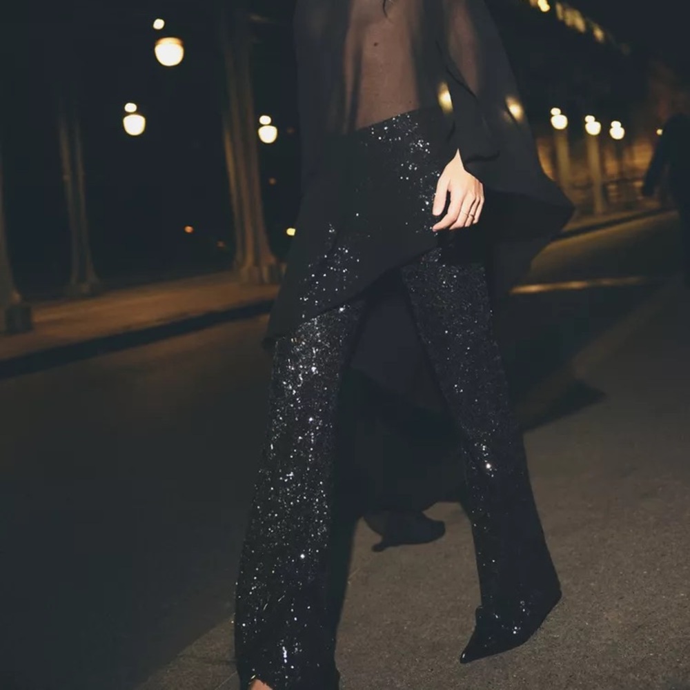 BLOGGERS’ FAVE! NEW Zara Flared Sequin Leggings in Dark Silver - Small